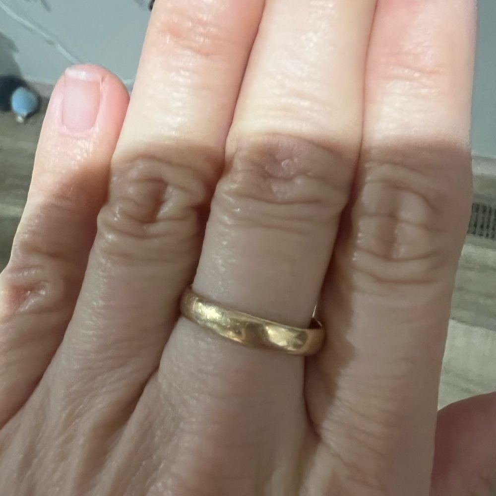 Classic Thin 14K Gold Band Ring - Men’ Jewelry